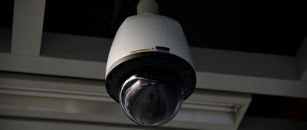 黑客入侵15萬個監控攝像頭，特斯拉倉庫監控視頻曝光！